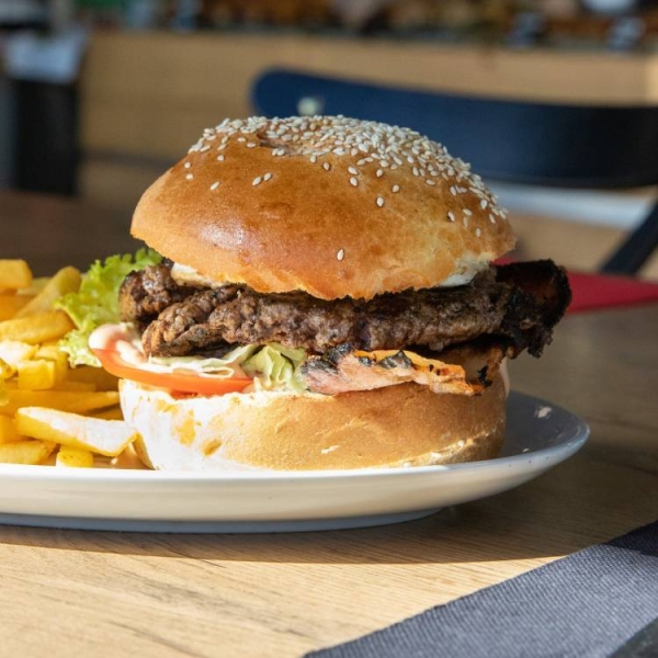 Le restaurant - L'Otentik - restaurant VESCOVATO - Haute Corse Restaurant